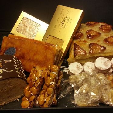 Pastelería Dieste tartas y turrones